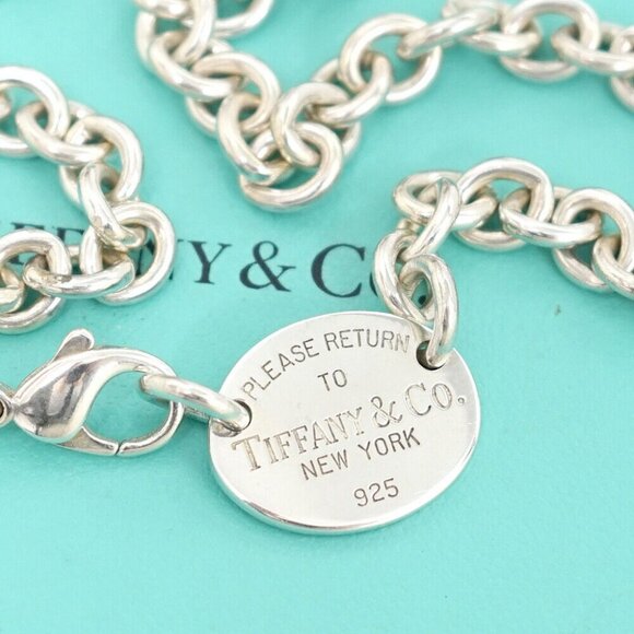 Tiffany & Co. Return to Oval Necklace 16" Silver 925 Auth w/Bag #6503